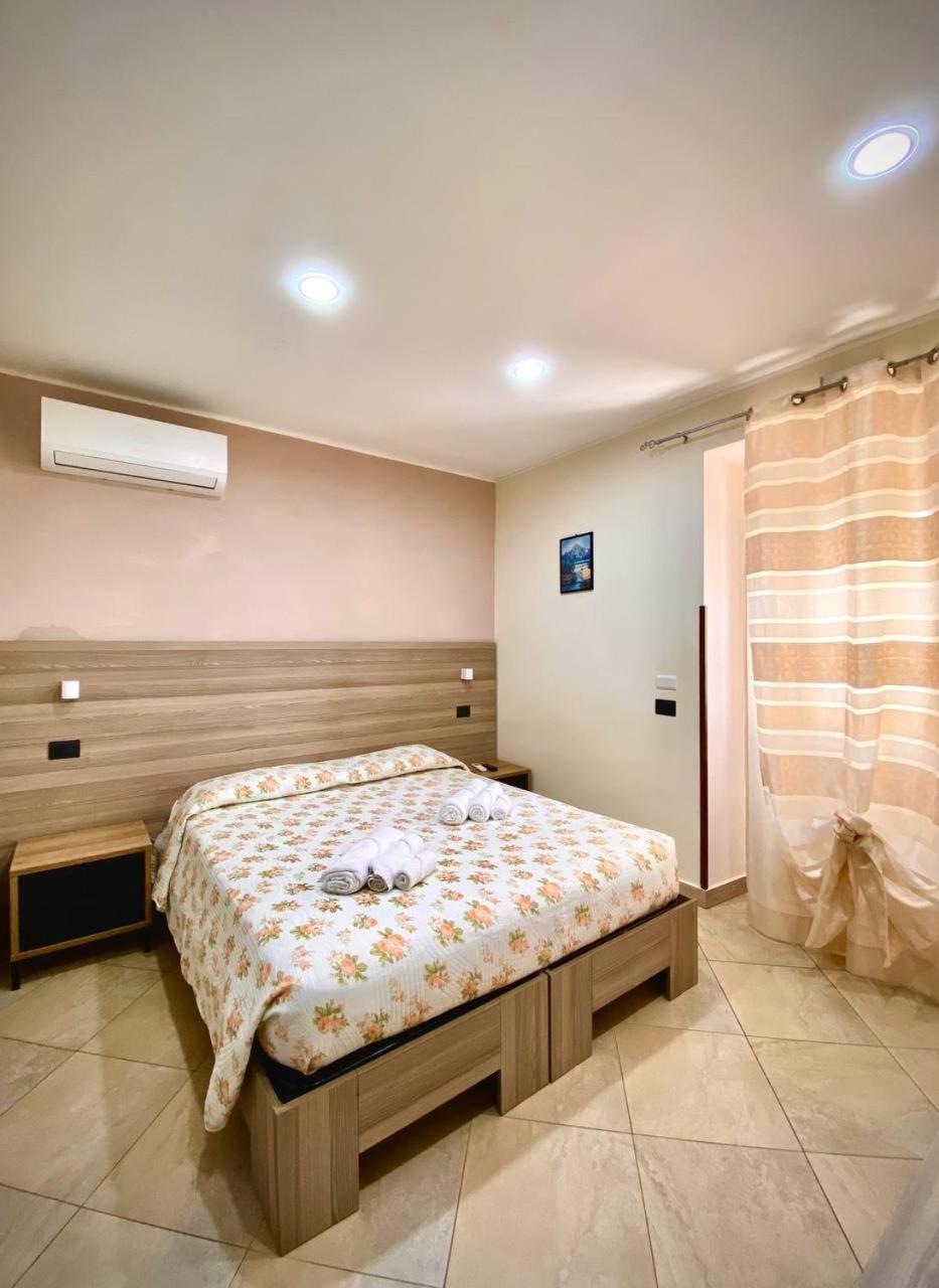 Resort - Localita Santa Barbara Bagnara Calabra Eksteriør bilde